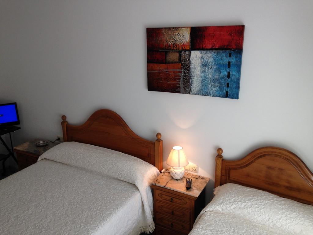 Pension Glorioso II Пикаранья Номер фото